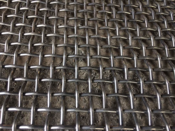 GALVANIZED WIRE MESH